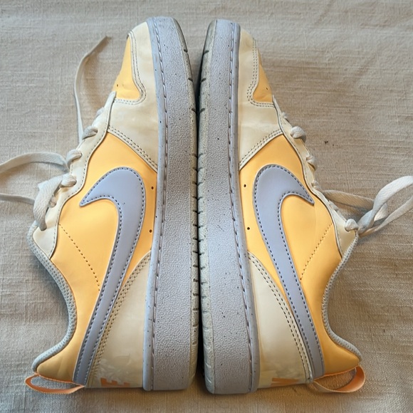 Nike Court Borrow Low Top - Picture 6 of 6